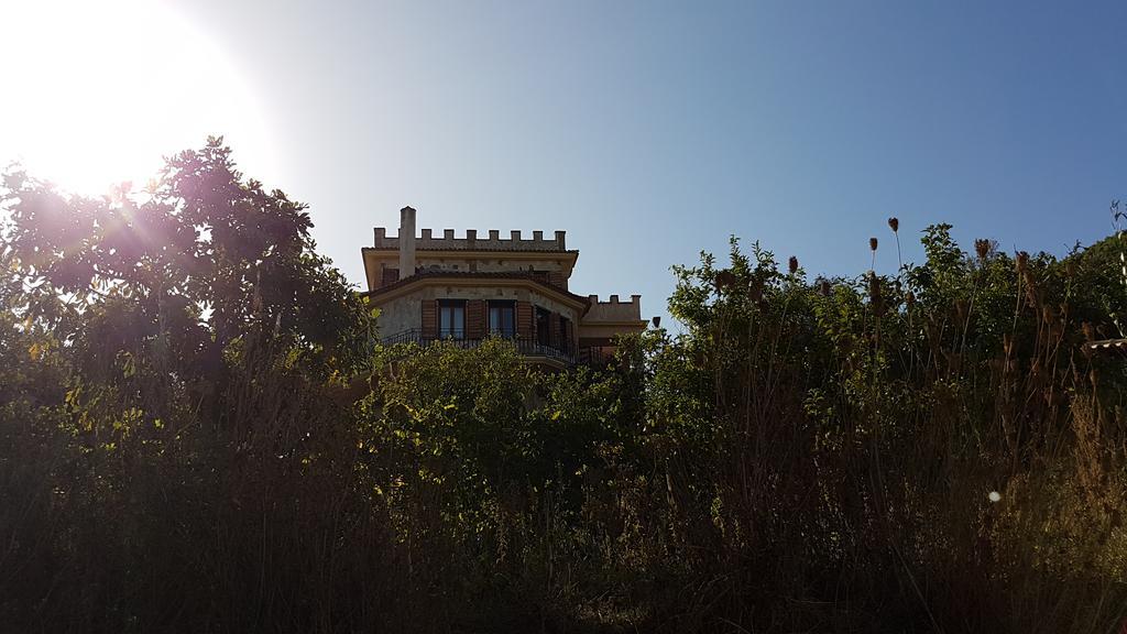 Castello Bellos Tower Keri Exterior foto